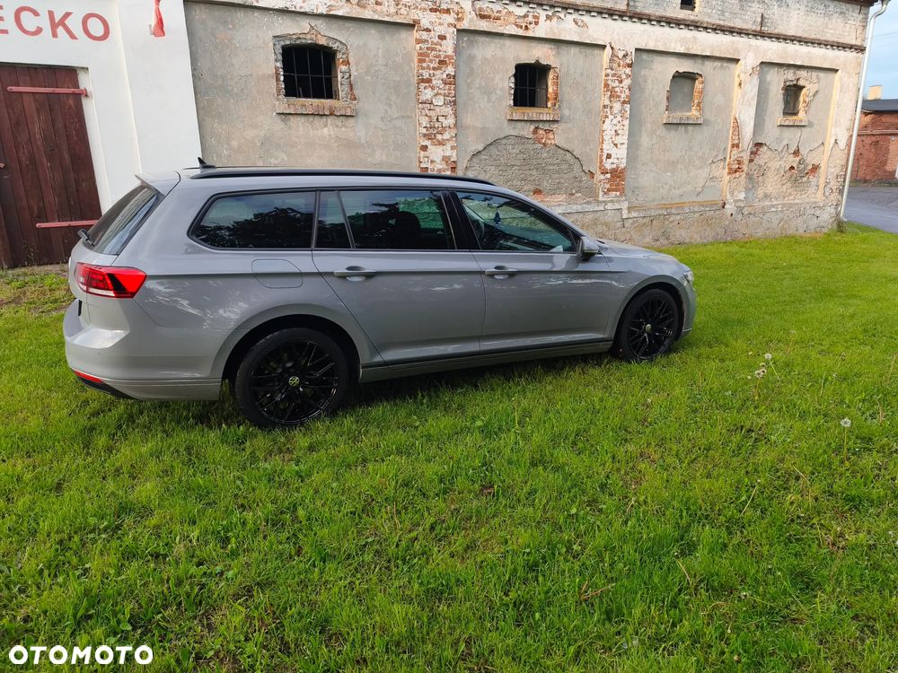 Volkswagen Passat 2.0 TDI EVO Elegance DSG - 7