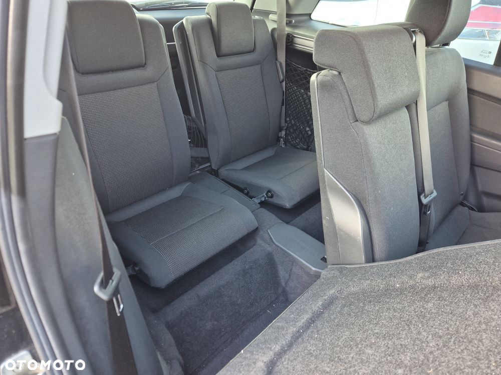 Opel Zafira - 11
