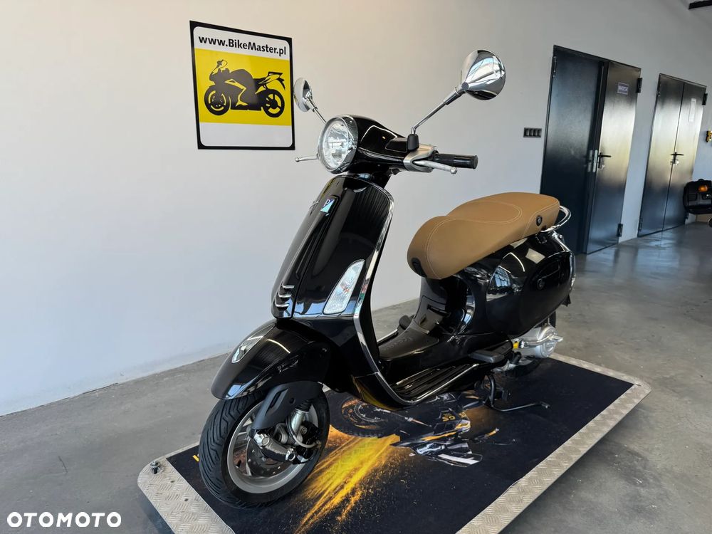 Piaggio Vespa - 4