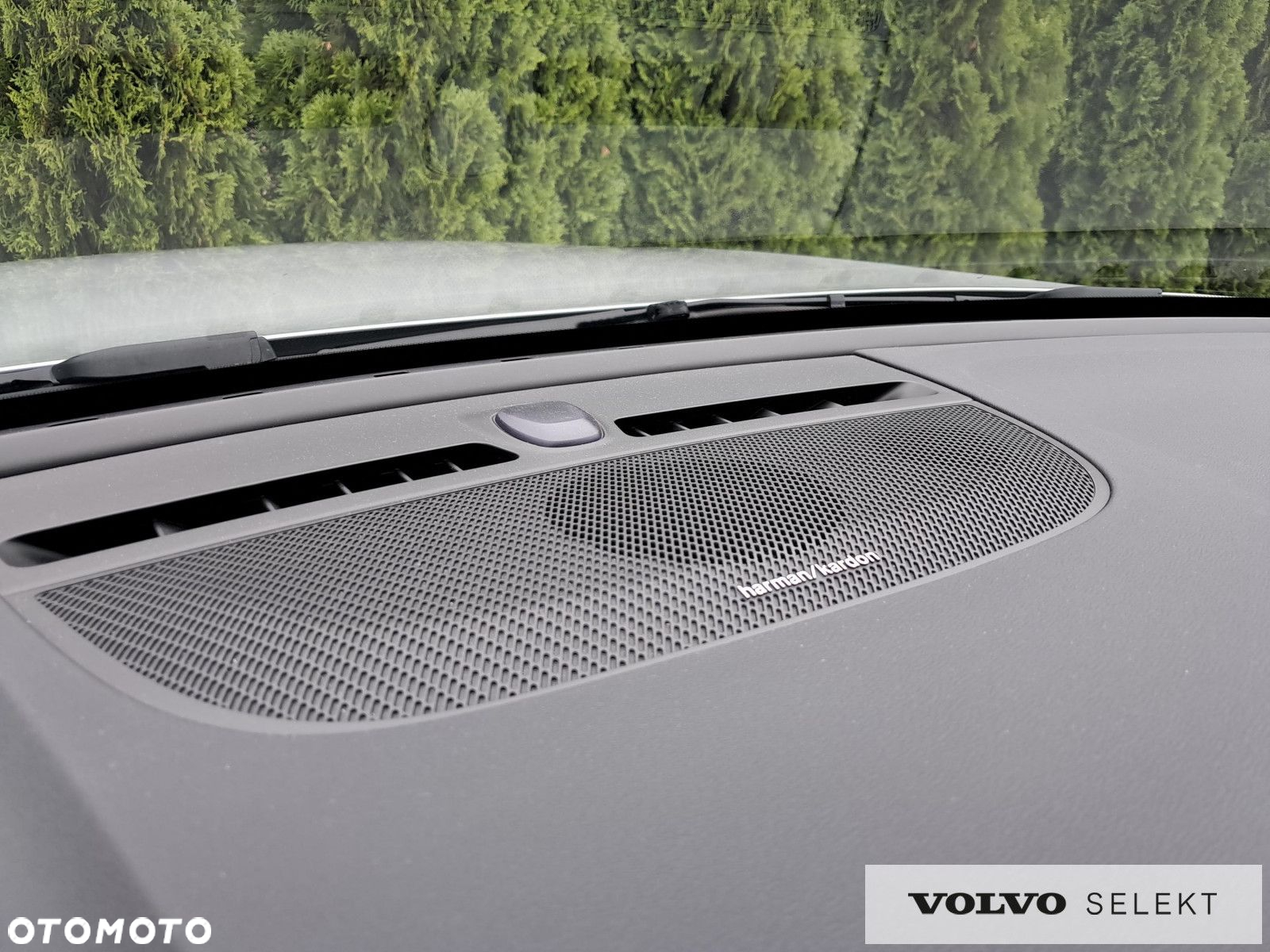 Volvo XC 40 - 22
