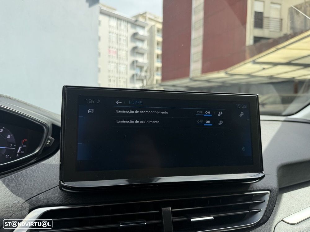 Peugeot 5008 1.2 PureTech Allure Pack EAT8 - 57