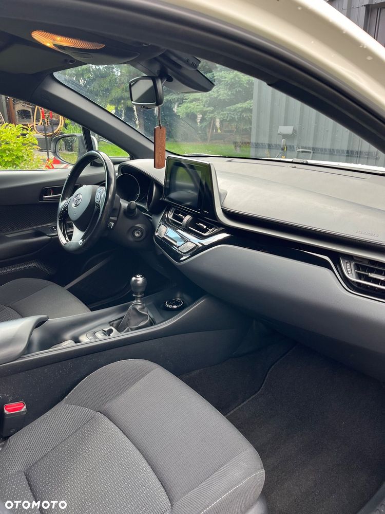 Toyota C-HR 1.2 Turbo - 5