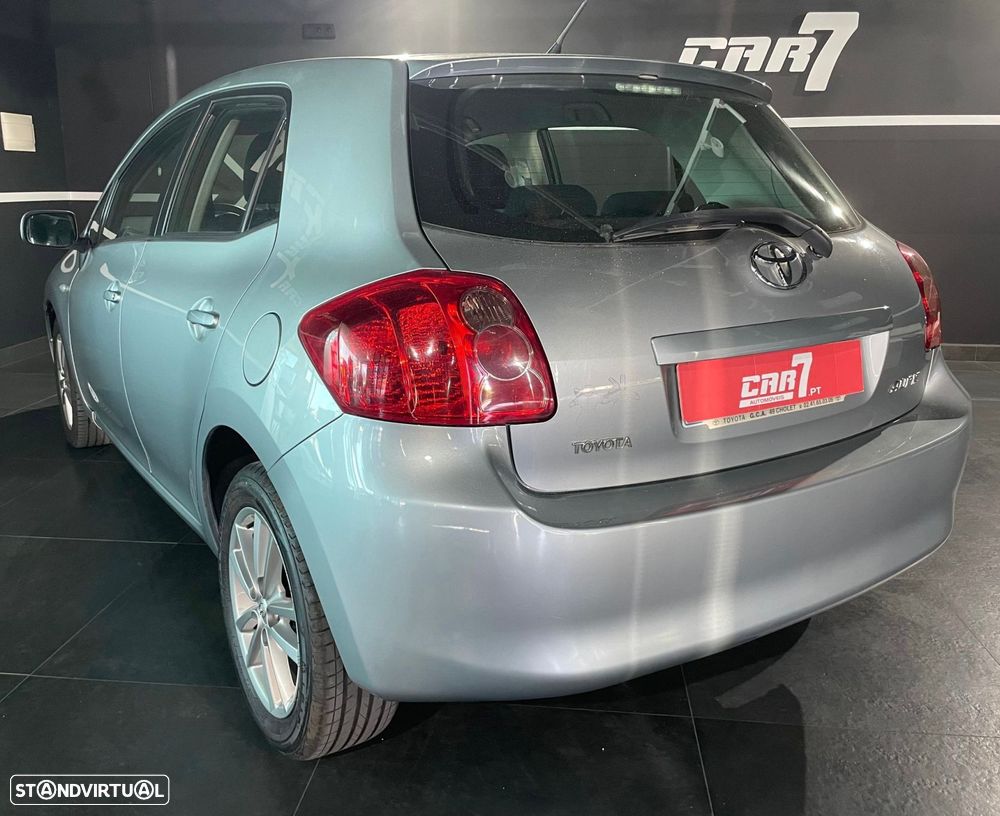 Toyota Auris 2.0 D-4D - 6