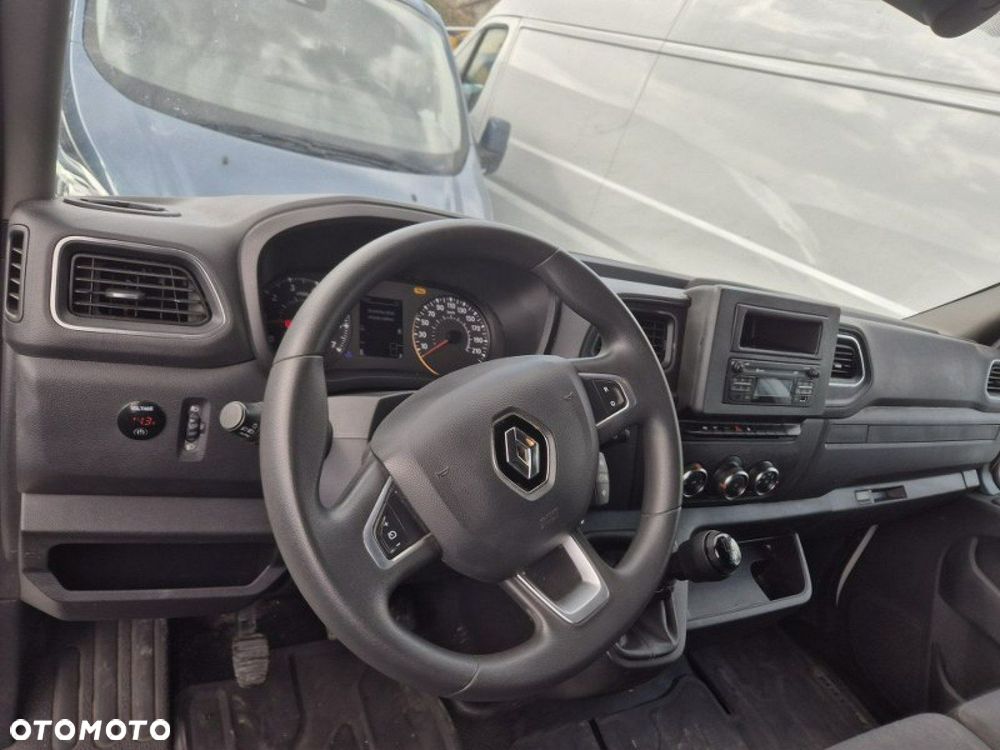 Renault Master - 11