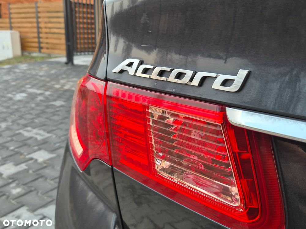 Honda Accord 2.0 Executive - 27