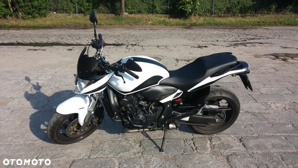 Honda Hornet - 2