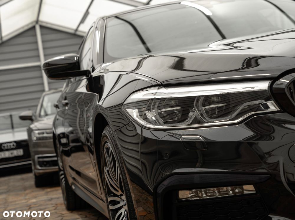 BMW Seria 5 530i GPF xDrive M Sport sport - 18