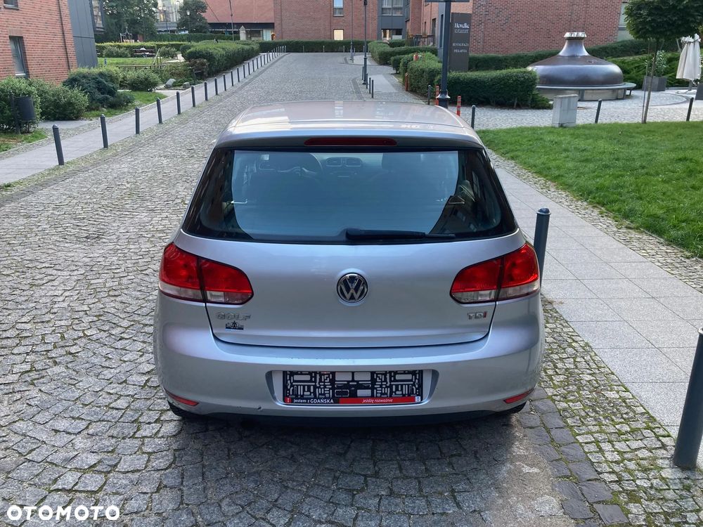 Volkswagen Golf 1.6 TDI DPF Trendline - 7