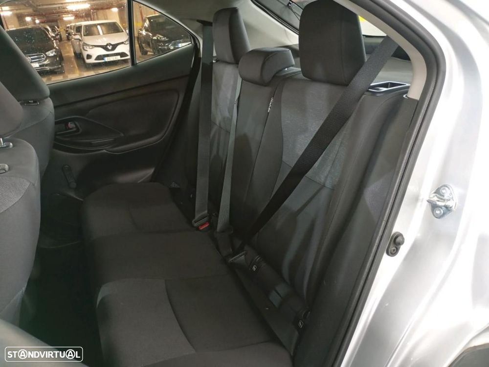 Toyota Yaris Cross 1.5 HDF Comfort - 8