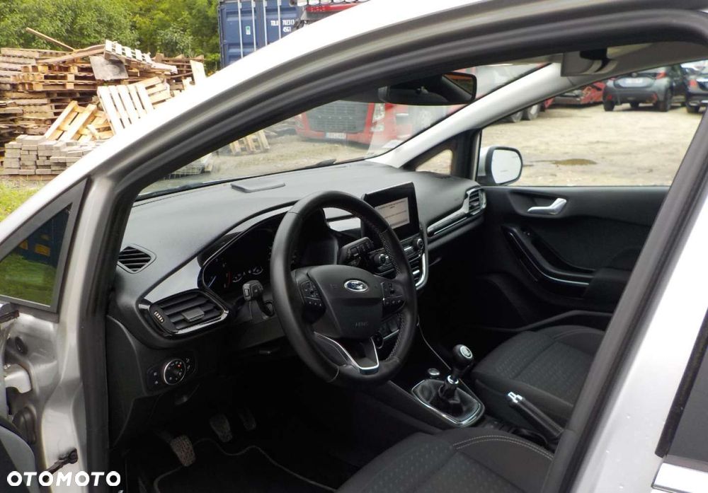 Ford Fiesta - 16