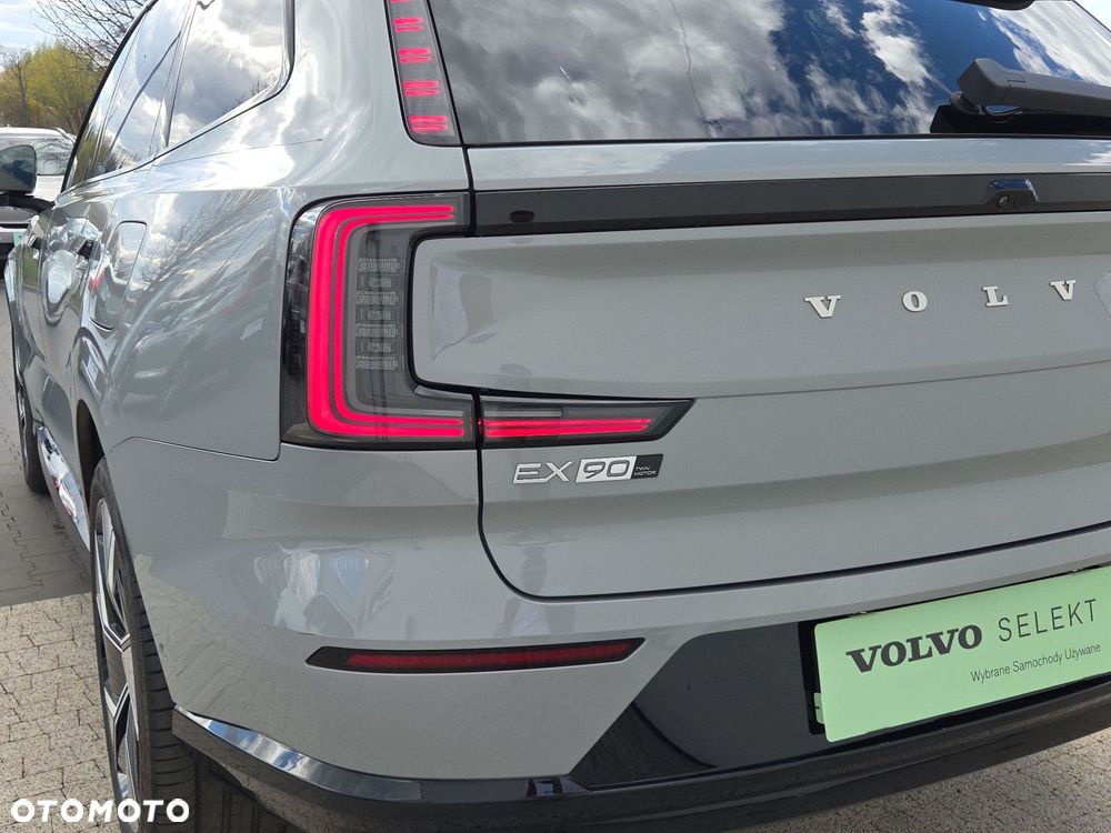 Volvo EX90 111kWh Twin AWD Ultra 7 os - 31