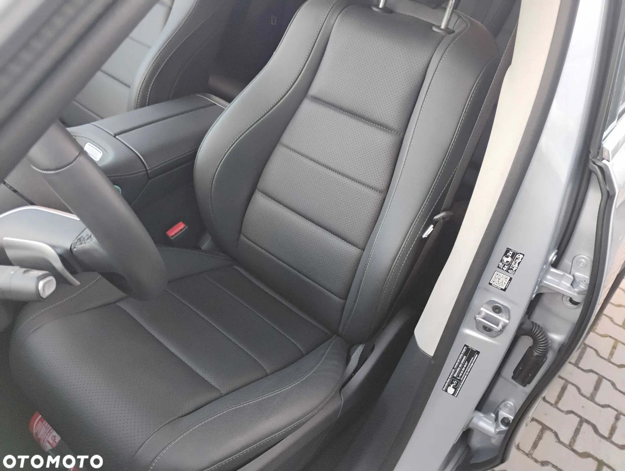 Mercedes-Benz GLE 300 d 4-Matic - 10