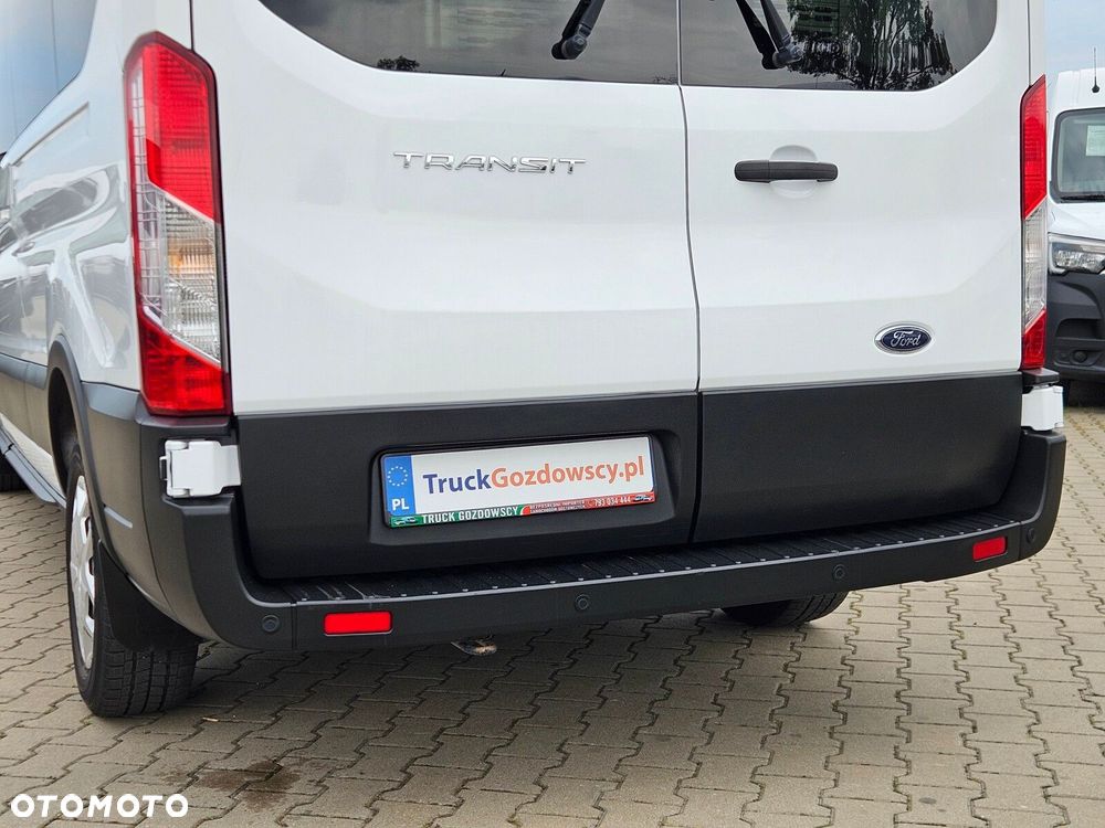 Ford Transit - 13