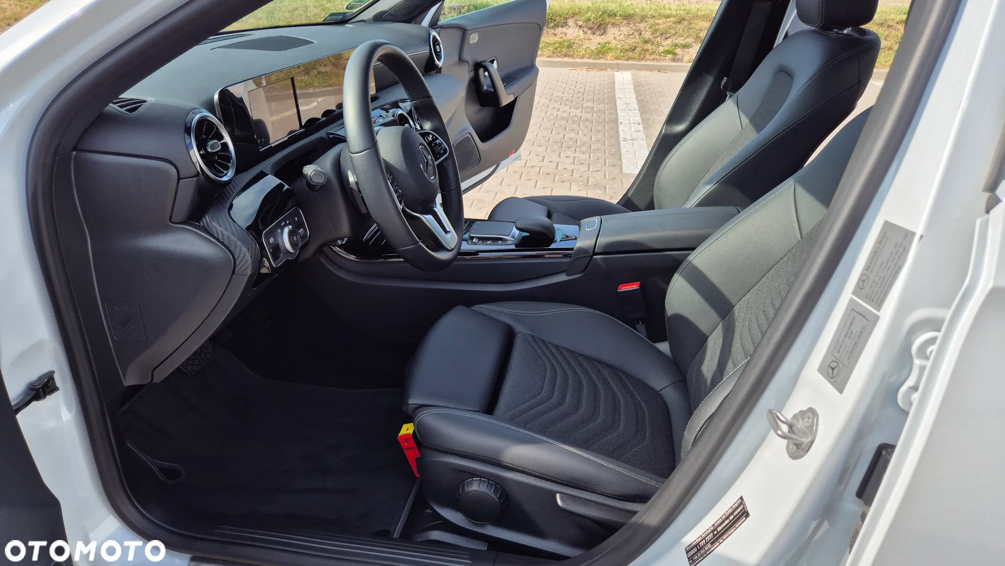 Mercedes-Benz Klasa A 180 Style 7G-DCT - 15