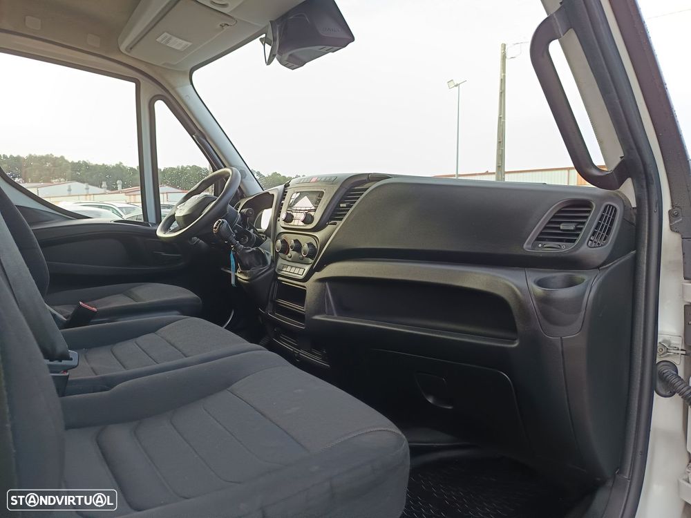 Iveco Daily 3.0 35C16H 3750 CD - 23