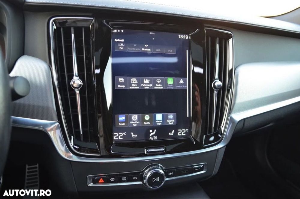 Volvo S90 T8 Recharge AWD Geartronic RDesign - 12