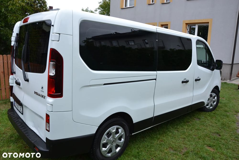 Renault Trafic 2.0 dCi - 5
