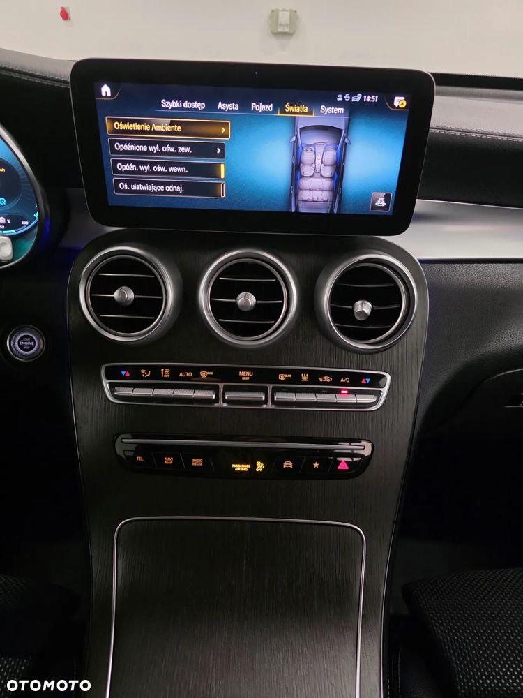 Mercedes-Benz GLC 220 d 4Matic 9G-TRONIC AMG Line Plus - 12