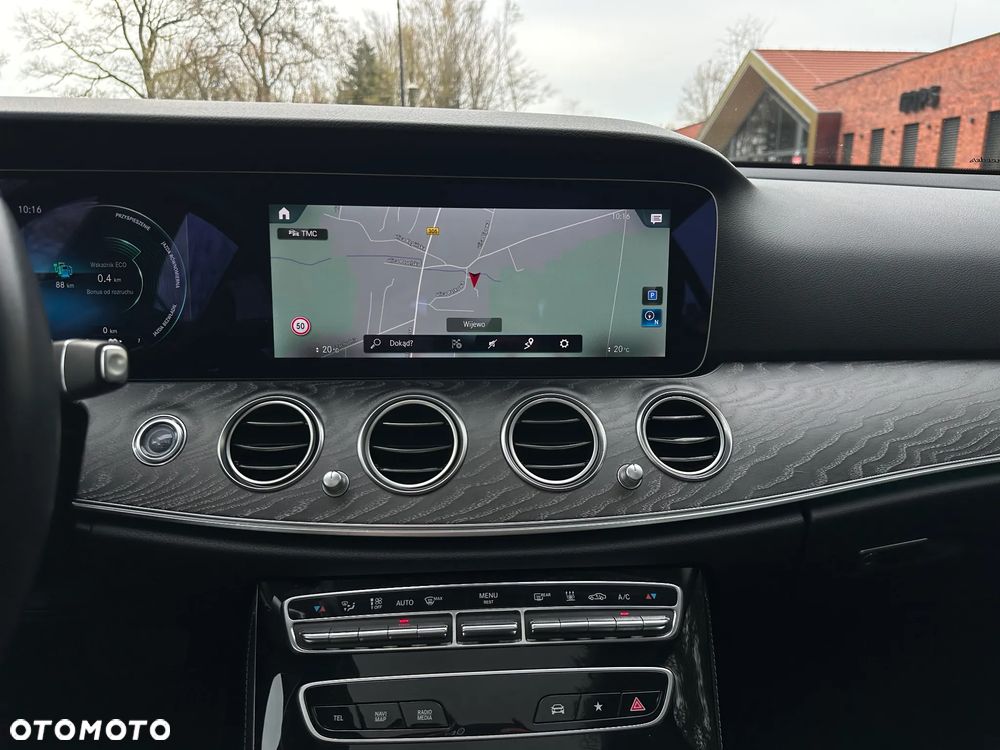 Mercedes-Benz Klasa E - 20