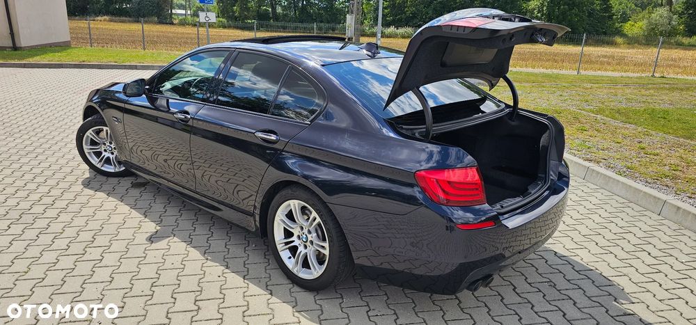 BMW Seria 5 530d xDrive Sport-Aut - 10