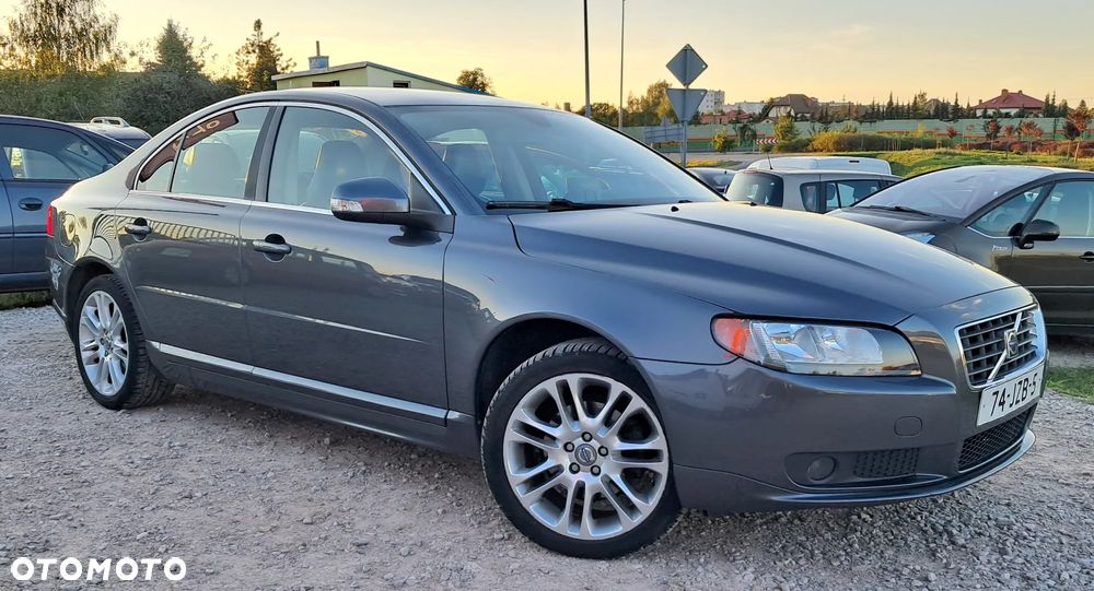 Volvo S80 2.5T Momentum - 2