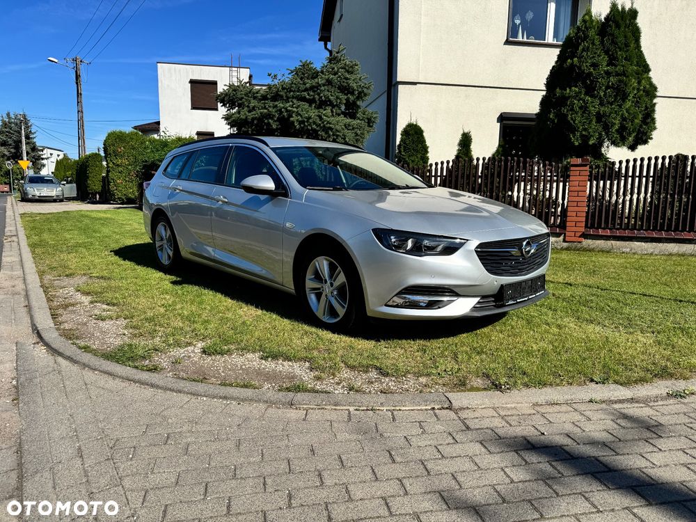 Opel Insignia Sports Tourer 2.0 Diesel Edition - 1