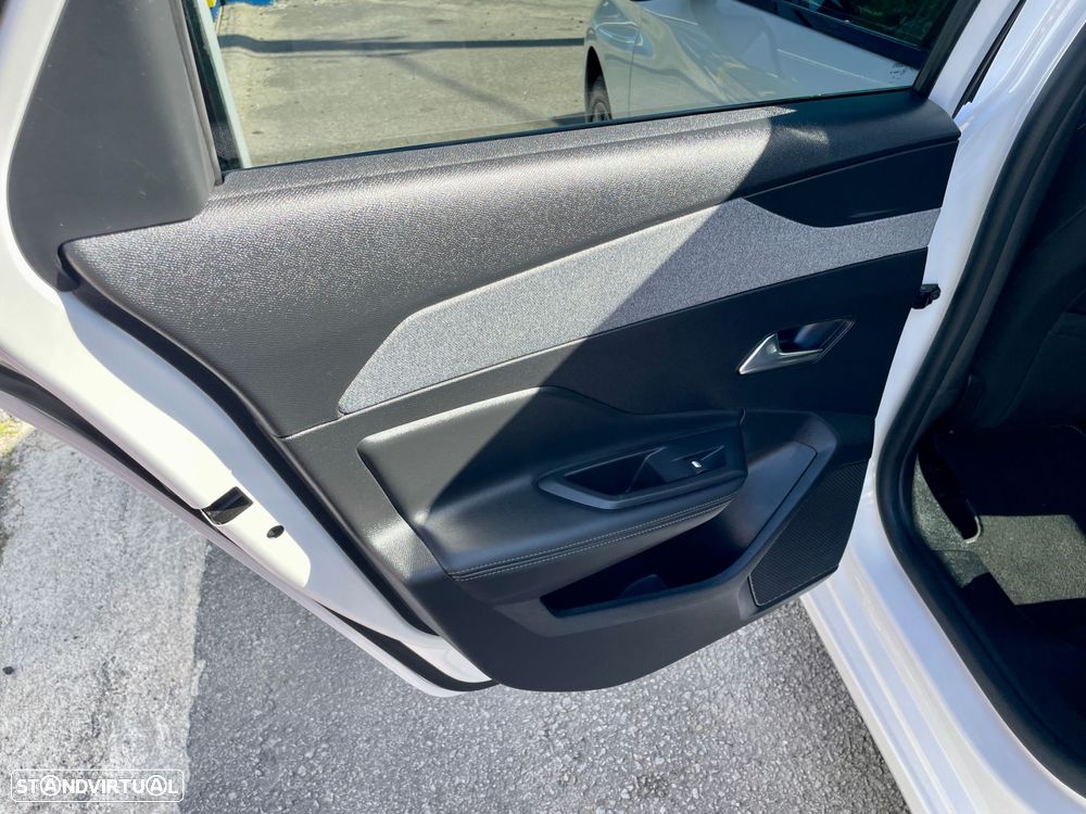 Peugeot 308 SW 1.2 PureTech Allure - 25