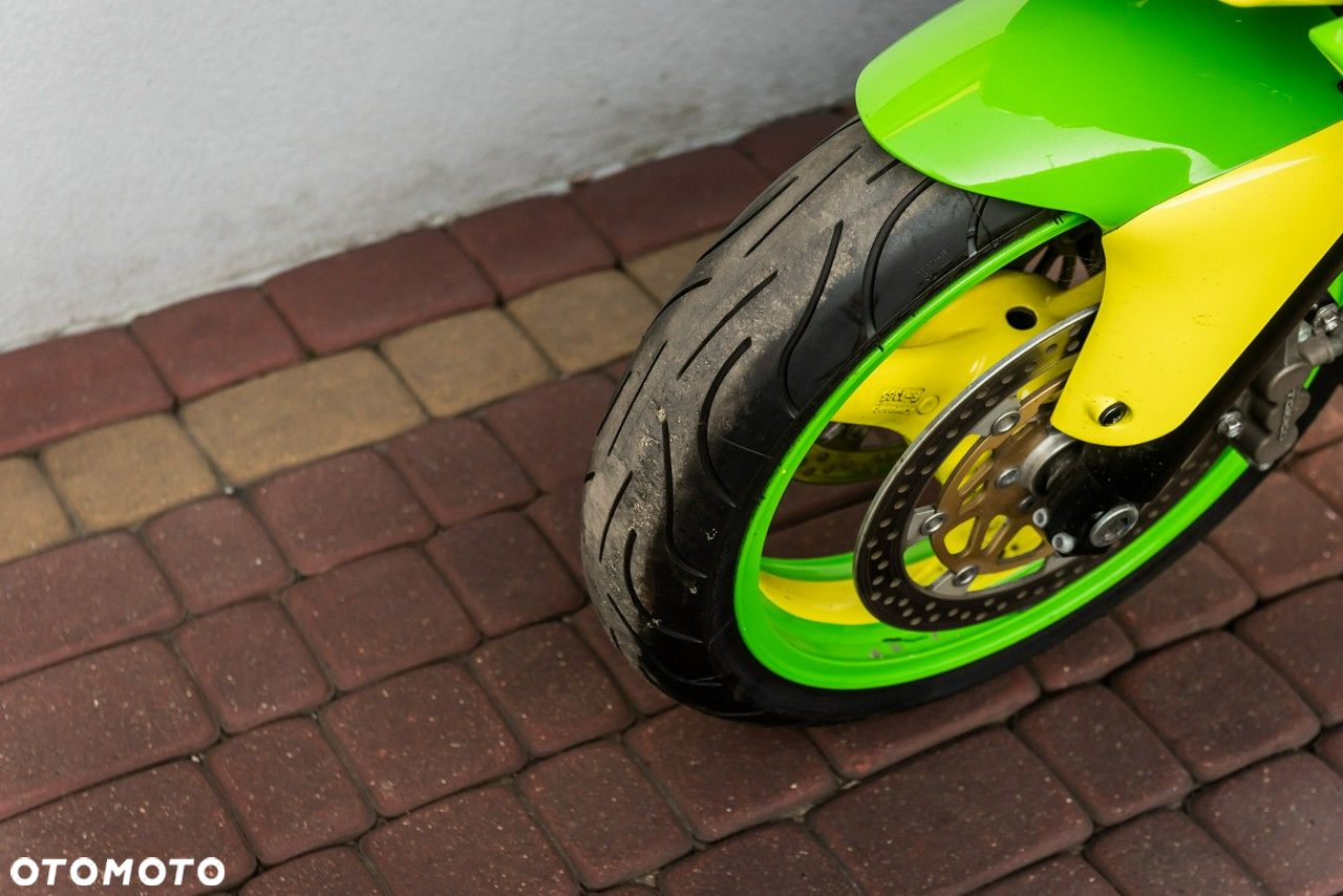 Kawasaki ZX - 7