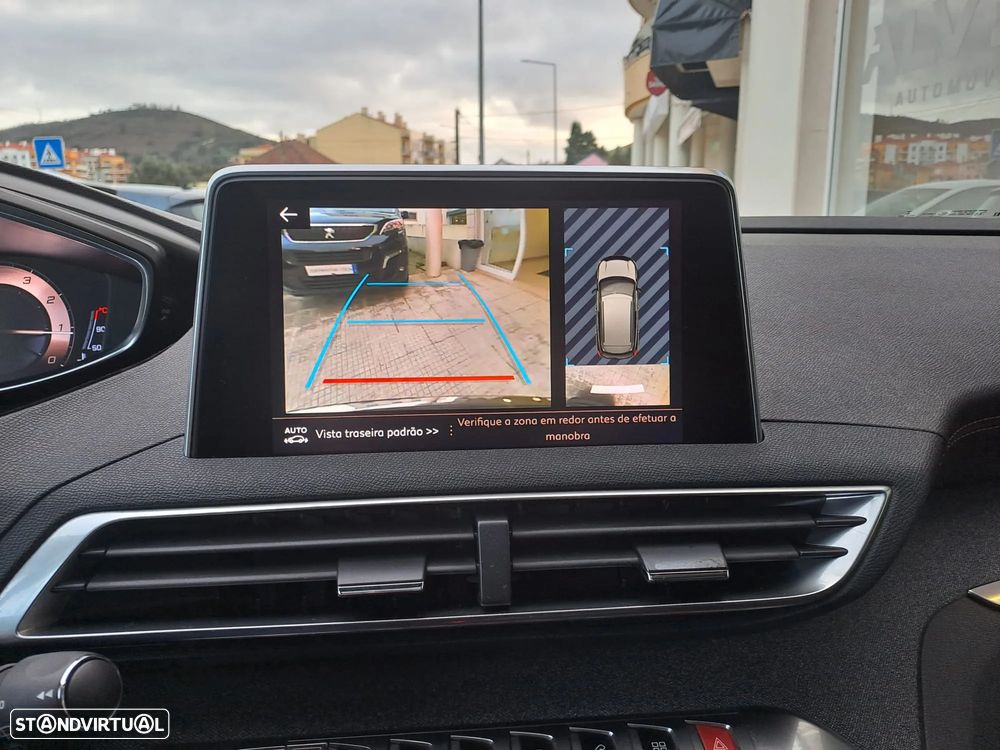 Peugeot 3008 PureTech 130 Stop & Start GPF Allure Pack - 10