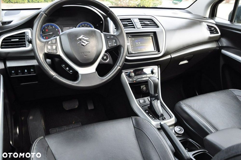 Suzuki SX4 S-Cross - 36