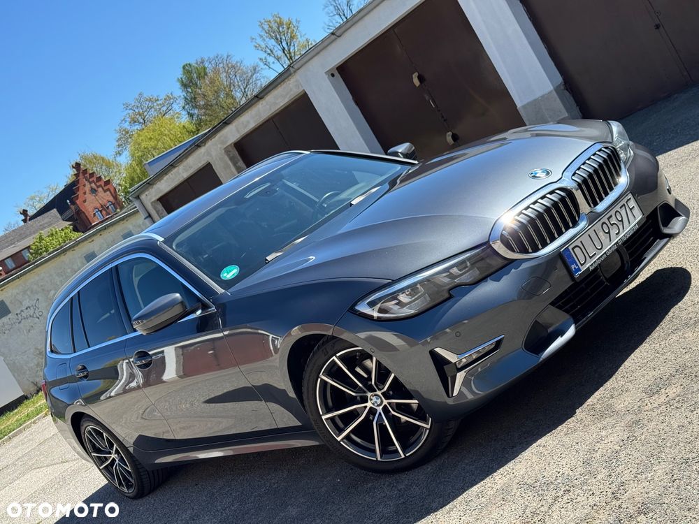 BMW Seria 3 320d Luxury Line - 1