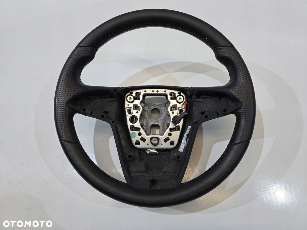 kierownica opel insignia 13306881 - 1