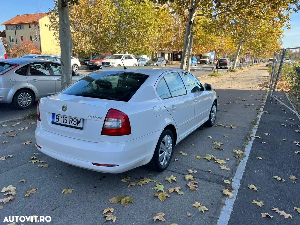 Skoda Octavia ver-1-6-tdi-ambition-dsg - 5