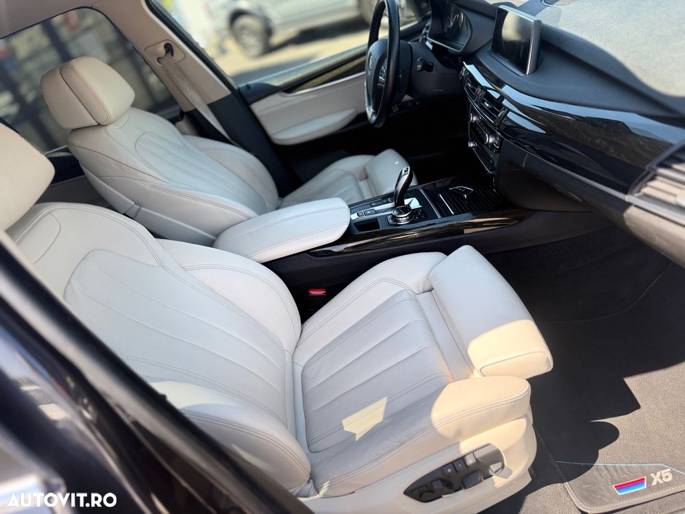 BMW X5 xDrive30d Sport-Aut. - 7