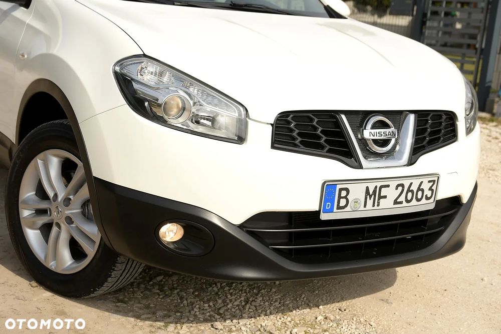 Nissan Qashqai 1.6 visia Start/Stop - 17