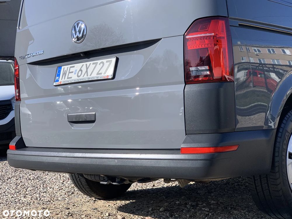 Volkswagen TRANSPORTER MOCNY T6 SILNIK DNA 2.0TDI MOC 150KM DSG7 SKRZYNIA AUTOMAT Ilość miejsc 9 osobowy ZABUDOWA KOMBI VAN MINIBUS SPECJALNA CARAVELLE Lampy Bi-LED Kamera  Radar 2x boczne drzwi przesuwne! Aktywny tempomat, Asystent pasa, System zmiany pasa, Podgrzewane fotele, Dwustrefowa Klimatyzacja i ogrzewanie! Fabryczne oryginał WEBASTO 5kW THERMO COMFORT SE Szybkie nagrzewanie silnika zimą! - 11