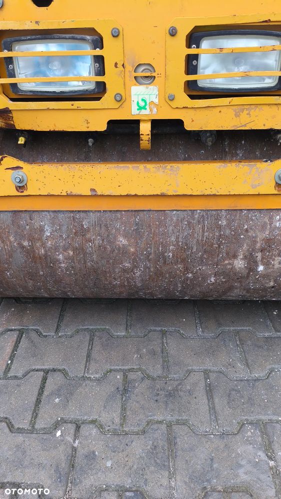 Caterpillar CB14 - 12