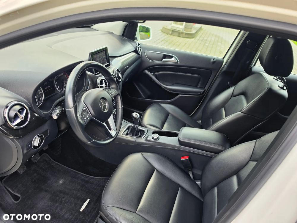 Mercedes-Benz Klasa B 200 BlueEFFICIENCY Edition 1 - 7