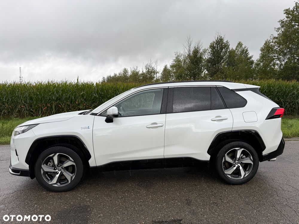 Toyota RAV4 Plug-in-Hybrid - 2