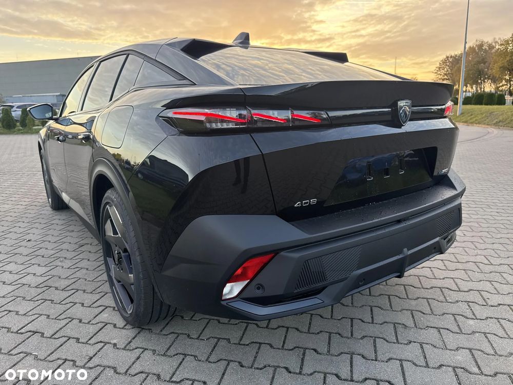 Peugeot 408 1.6 Plug-In Hybrid 225 GT E-DCS7 - 10