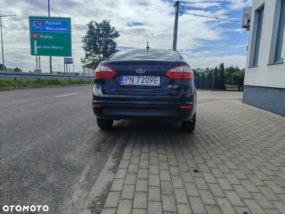 Ford Fiesta - 9