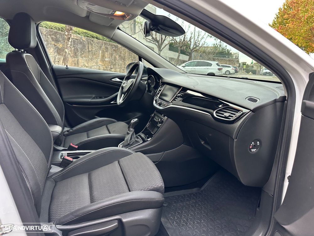 Opel Astra 1.6 CDTI Dynamic Sport S/S - 46