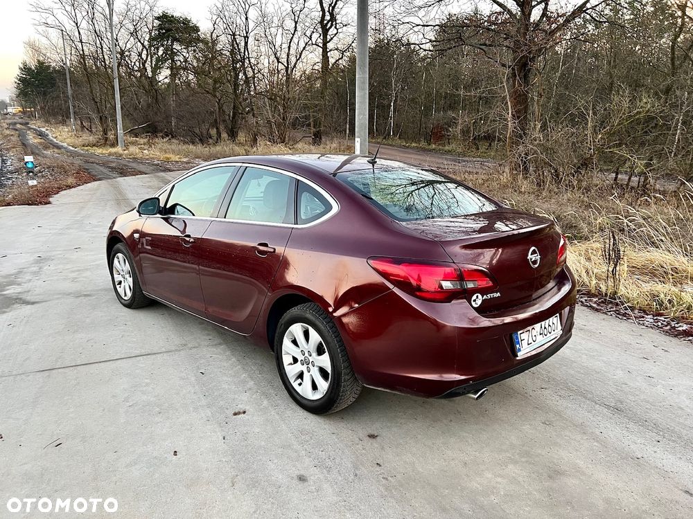 Opel Astra 1.4 T Active - 7