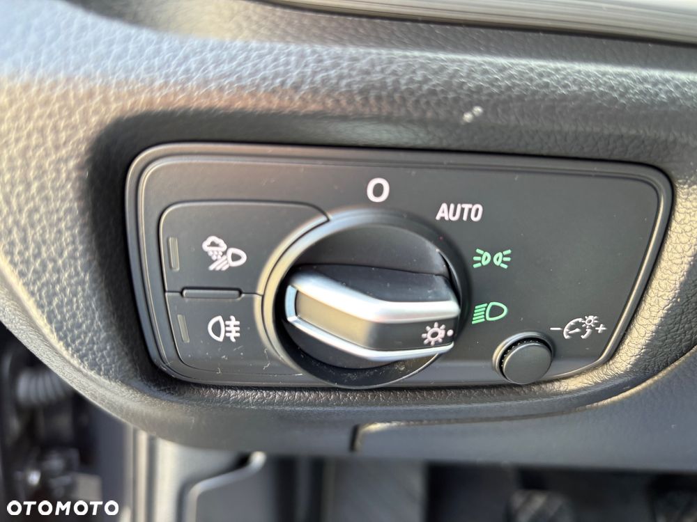 Audi A3 Limousine 1.6 TDI (clean diesel) Ambiente - 30