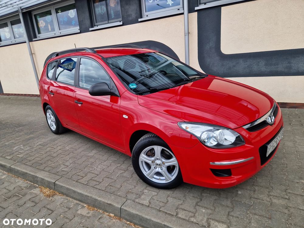 Hyundai i30 1.6 CRDi Comfort - 1