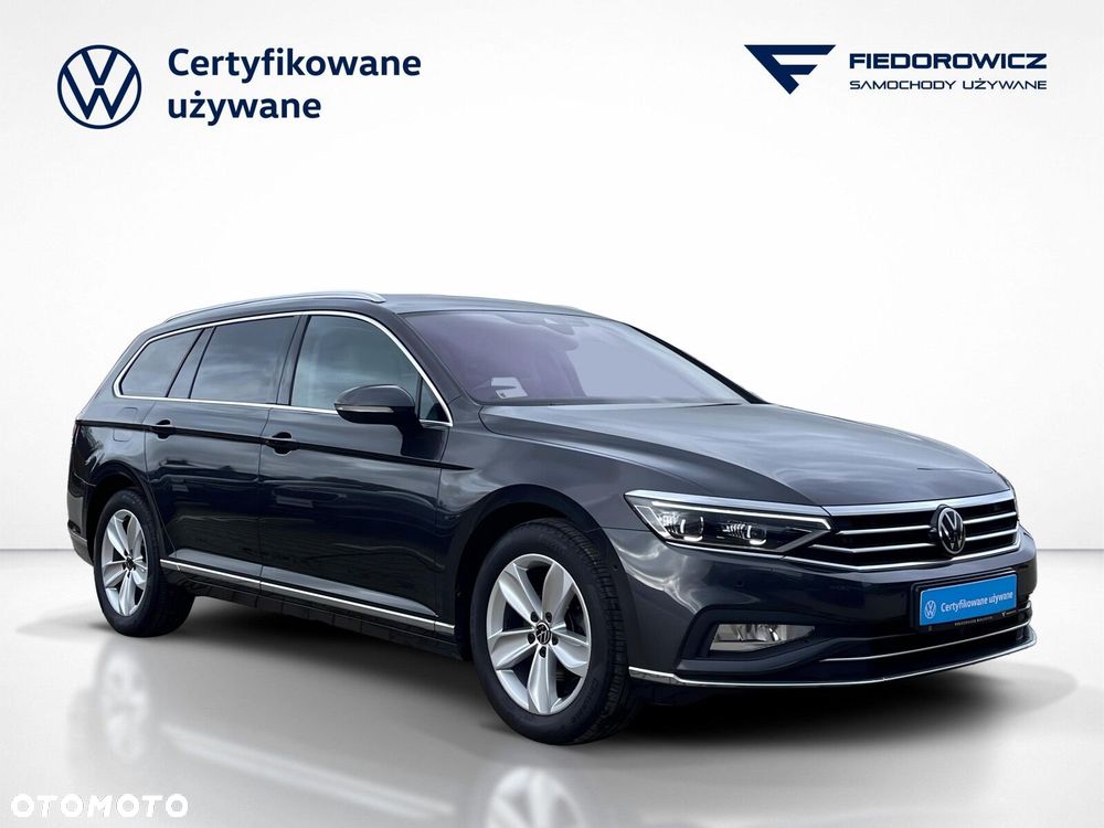 Volkswagen Passat Variant 2.0 TDI Elegance DSG - 8