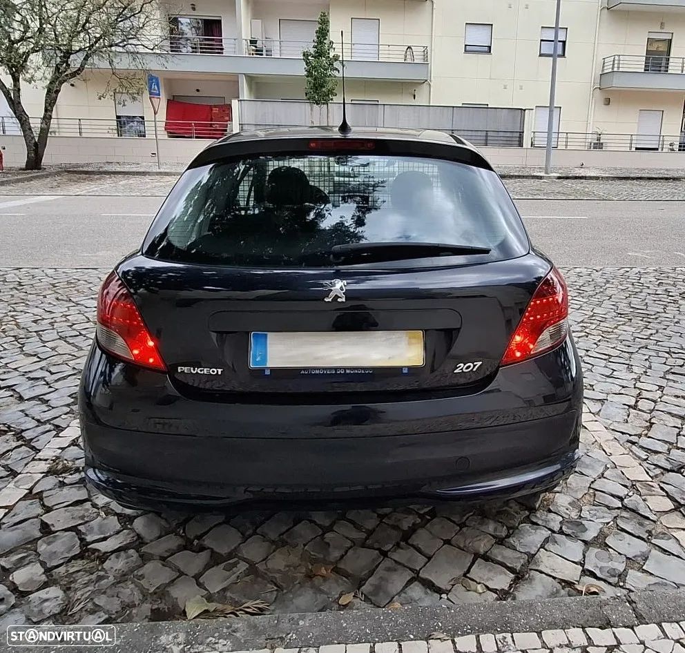 Peugeot 207 - 2