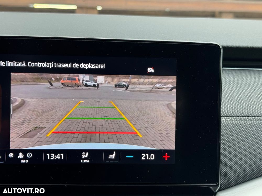 Skoda Octavia Combi 2.0 TDI DSG First Edition - 36