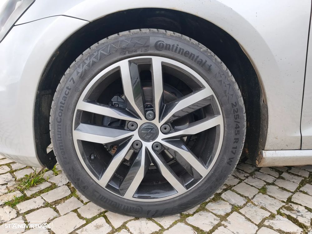 VW Golf Variant 1.6 TDi Sportline - 15