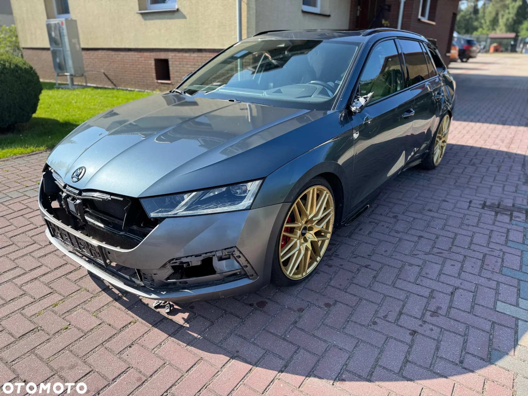 Skoda Octavia Combi 2.0 TSI DSG RS 245 - 5
